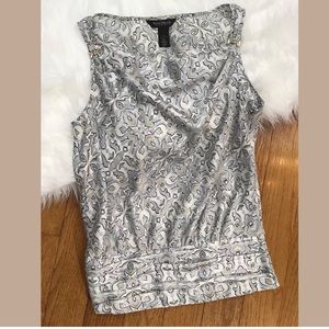 ❤️SALE!! White House black market medium blouse